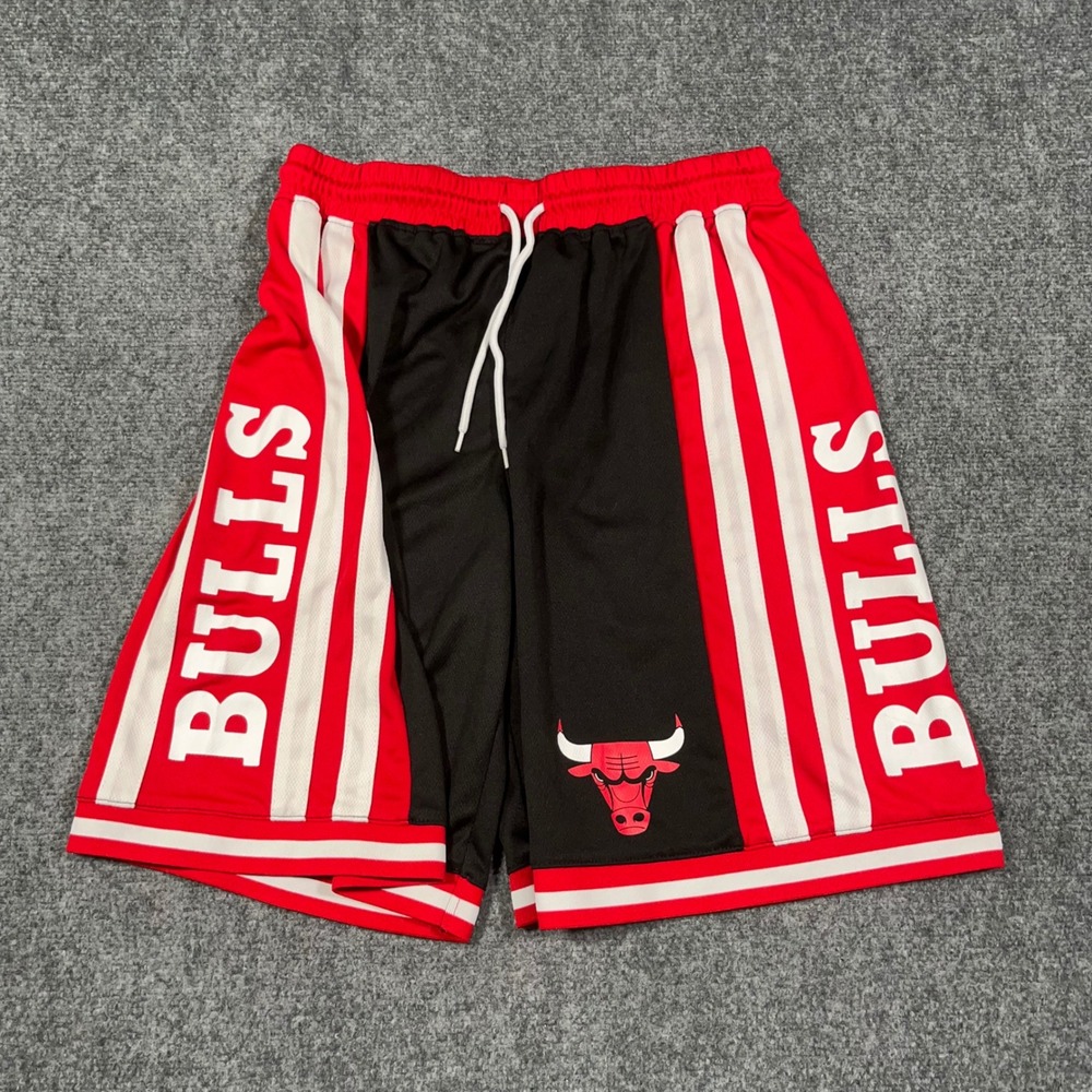 NBA Chicago Bulls Basketball Shorts Mens Large Black Red Striped Mesh Athletic